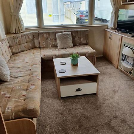 The Wolds 6 Berth Caravan 잉골드멜스 외부 사진